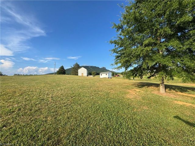 1933 Shoals Road, Pinnacle, NC 27043
