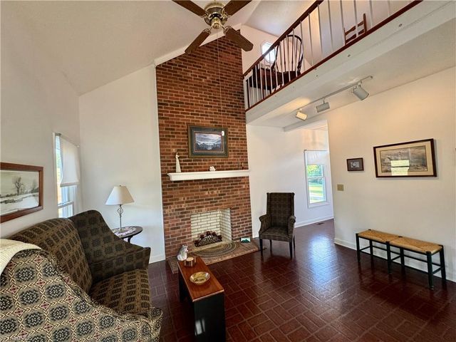 1933 Shoals Road, Pinnacle, NC 27043
