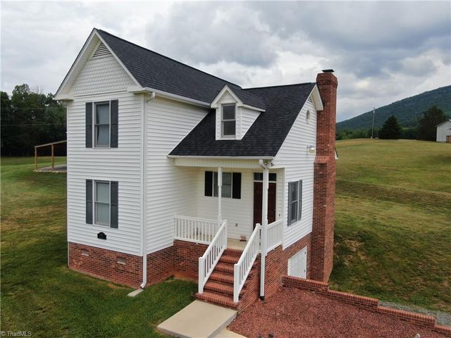 1933 Shoals Road, Pinnacle, NC 27043