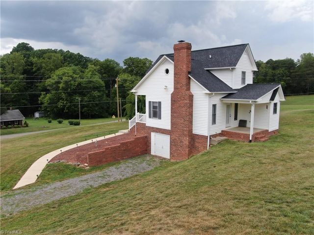 1933 Shoals Road, Pinnacle, NC 27043