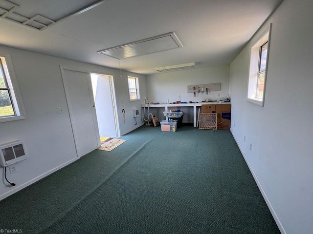 1933 Shoals Road, Pinnacle, NC 27043