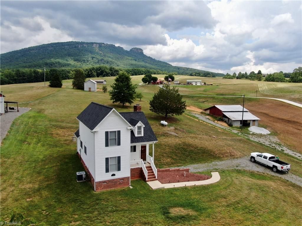 1933 Shoals Road, Pinnacle, NC 27043
