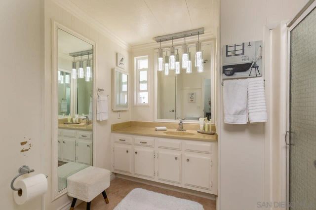 2280 E Valley Parkway East 75, Escondido, CA 92027