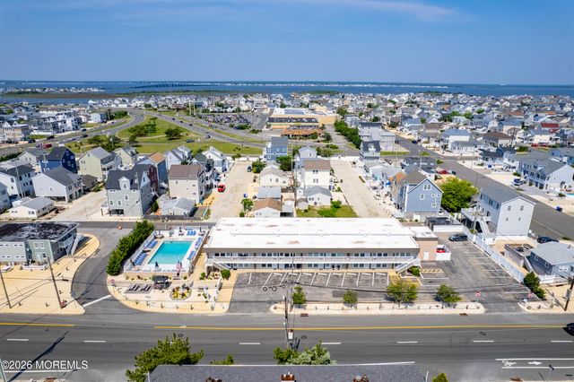 1681 Route 35 N 5, Ortley Beach, NJ 08751
