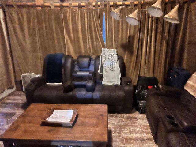 150 Oaks Road, Eucha, OK 74342