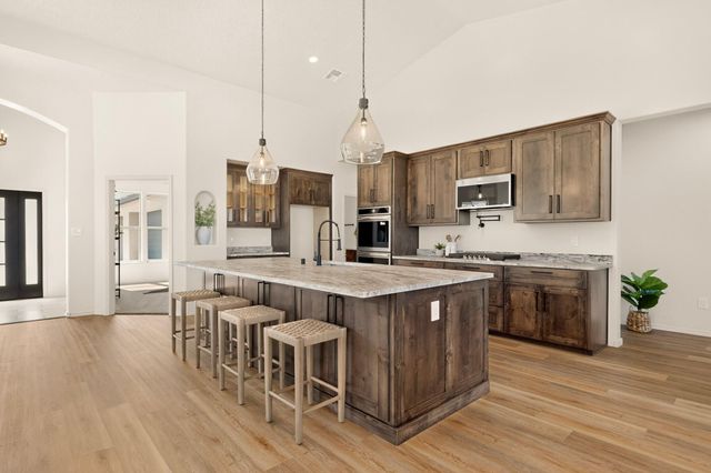 1710 Leon Court NE, Rio Rancho, NM 87144