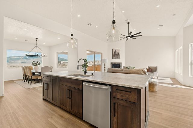 1710 Leon Court NE, Rio Rancho, NM 87144