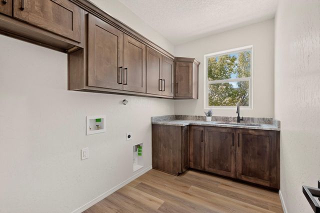 1710 Leon Court NE, Rio Rancho, NM 87144