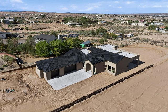 1710 Leon Court NE, Rio Rancho, NM 87144
