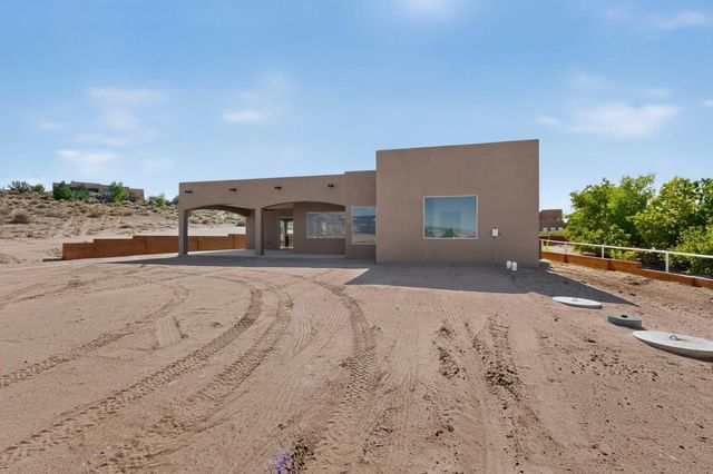 1710 Leon Court NE, Rio Rancho, NM 87144