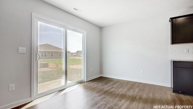 28 Mead Mill Drive, Ashville, OH 43103