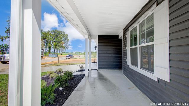 28 Mead Mill Drive, Ashville, OH 43103