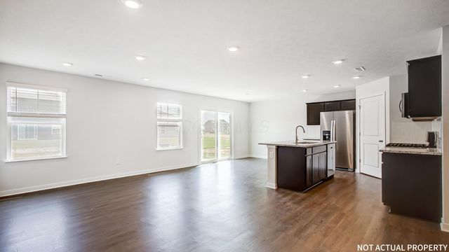 28 Mead Mill Drive, Ashville, OH 43103