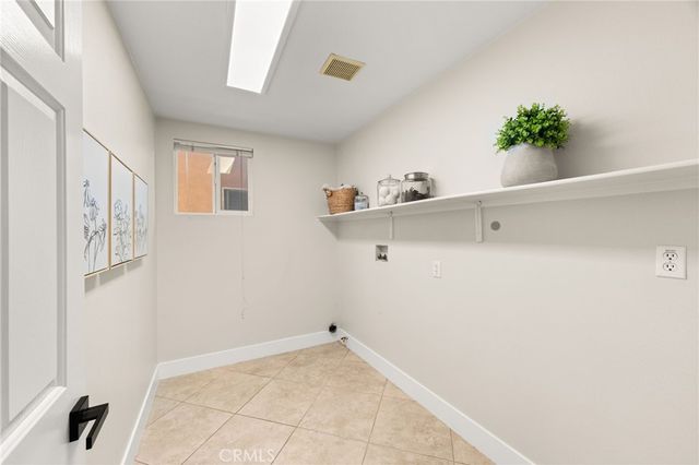 6795 Wells Springs, Eastvale, CA 91752