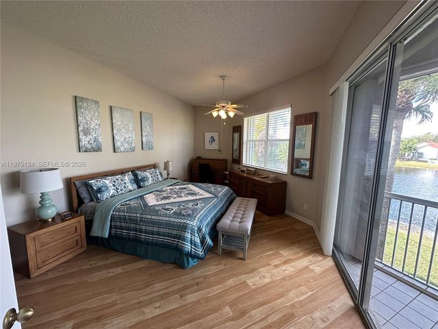 14911 SW 15th St 14911, Pembroke Pines, FL 33027