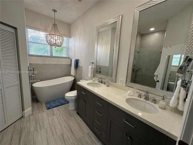 14911 SW 15th St 14911, Pembroke Pines, FL 33027