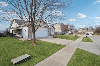 5720 SE 35th Street, Des Moines, IA 50320