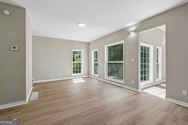 161 Lake Ridge Drive, Newnan, GA 30263