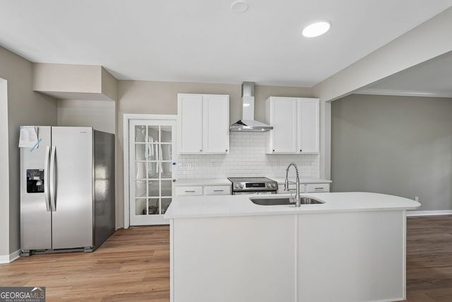 161 Lake Ridge Drive, Newnan, GA 30263