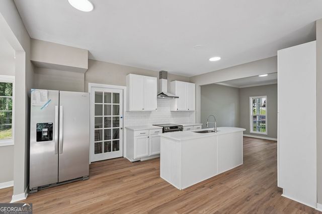 161 Lake Ridge Drive, Newnan, GA 30263