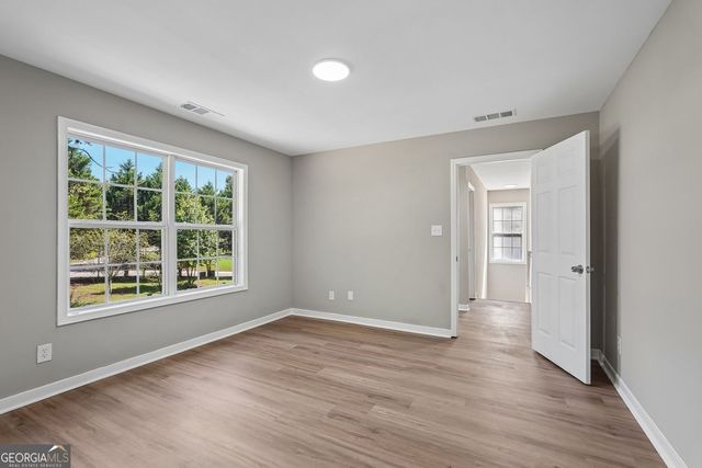 161 Lake Ridge Drive, Newnan, GA 30263