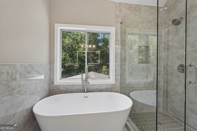 161 Lake Ridge Drive, Newnan, GA 30263