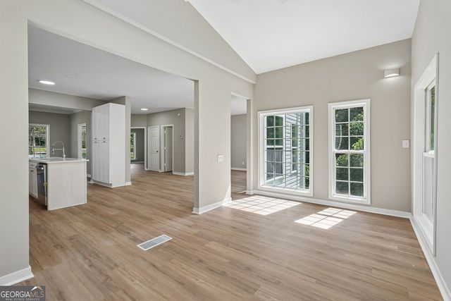 161 Lake Ridge Drive, Newnan, GA 30263