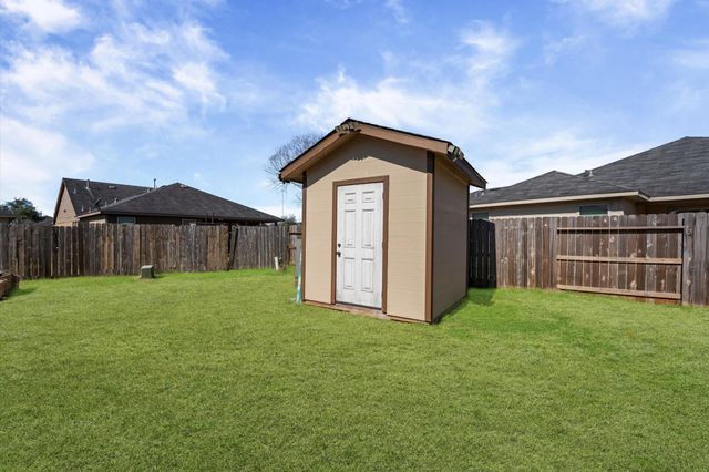 3002 Hurst Green Lane, Fresno, TX 77545