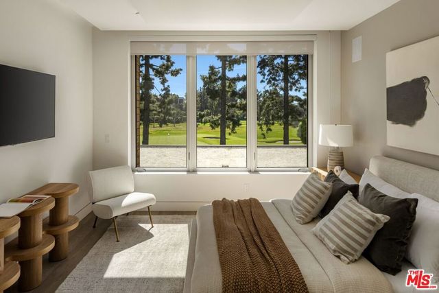 13120 Nimrod Place, Los Angeles, CA 90049