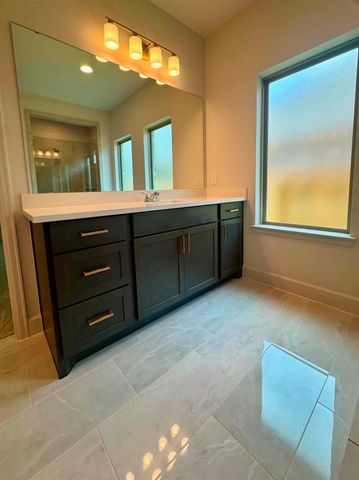 1638 Lorenzo Lane, Magnolia, TX 77354