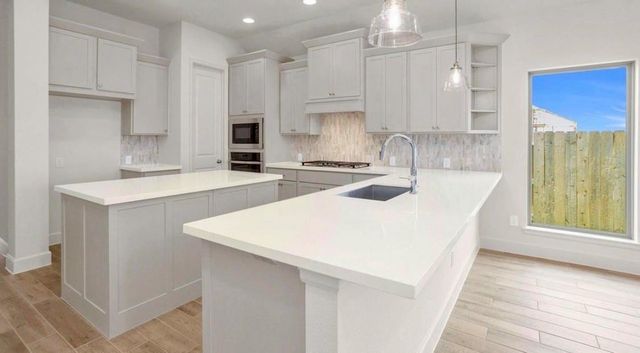 1638 Lorenzo Lane, Magnolia, TX 77354