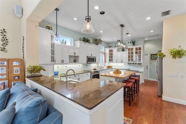 5334 CALLE FLORIDA, Sarasota, FL 34242