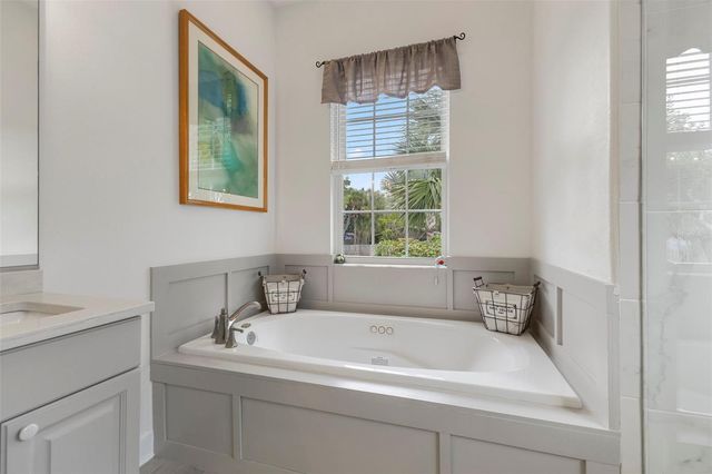 5334 CALLE FLORIDA, Sarasota, FL 34242