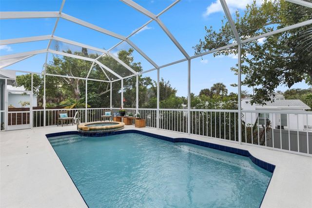 5334 CALLE FLORIDA, Sarasota, FL 34242