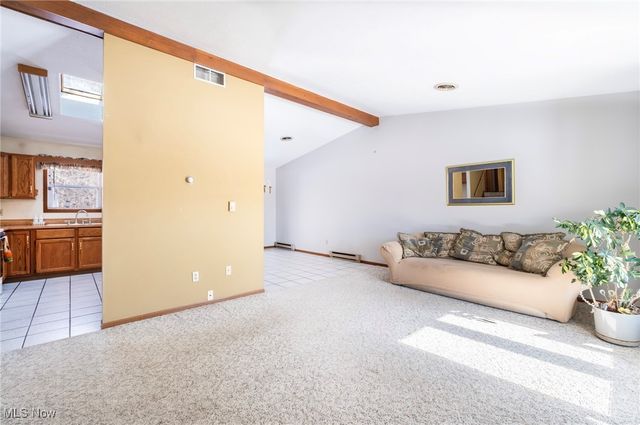 674 Angiline Drive, Youngstown, OH 44512