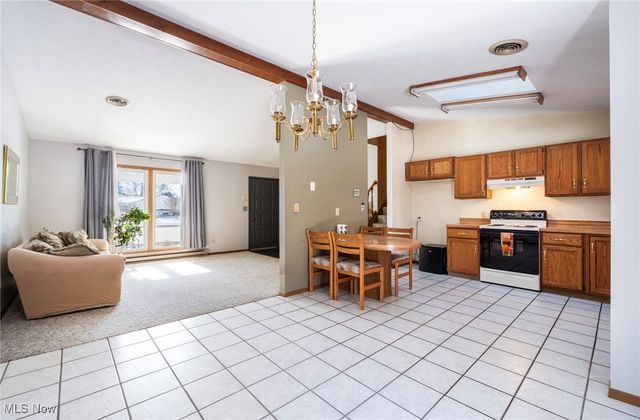 674 Angiline Drive, Youngstown, OH 44512