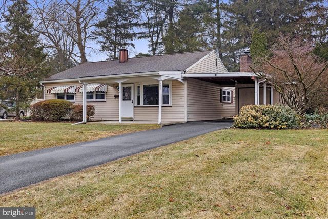 2680 BROAD ST, East Petersburg, PA 17520