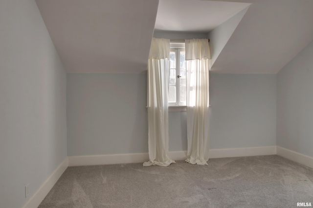 2808 Maine Street, Quincy, IL 62301