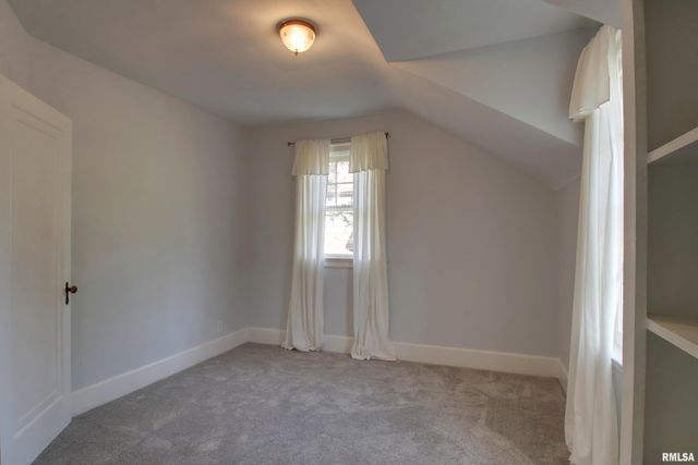 2808 Maine Street, Quincy, IL 62301