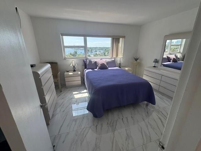 300 Oregon Street 502, Hollywood, FL 33019