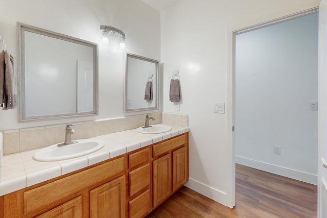 1876 McCune Ave, Yuba City, CA 95993