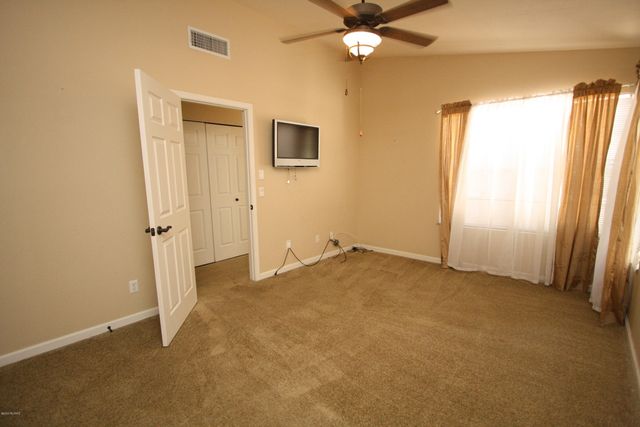 6445 N Tierra de las Catalinas Apt 58, Tucson, AZ 85718