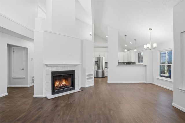 952 Ramblewood Drive, Lewisville, TX 75067