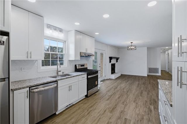 3158 Esther Drive, Gainesville, GA 30504