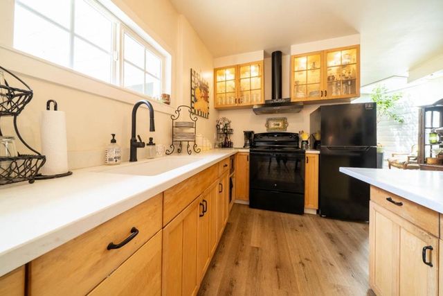 423 Nelson Rd., Scotts Valley, CA 95066