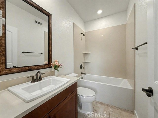 7662 Cabrillo, Eastvale, CA 92880