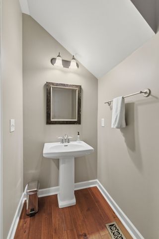 8037 Canonbury Dr, Nolensville, TN 37135