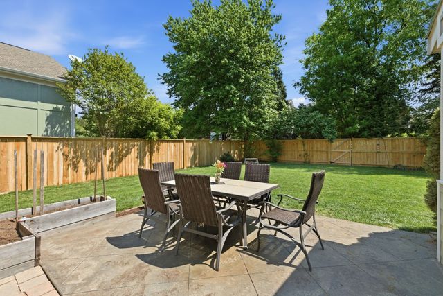 8037 Canonbury Dr, Nolensville, TN 37135