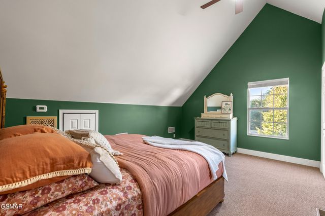 836 River Cliff Drive, Kodak, TN 37764