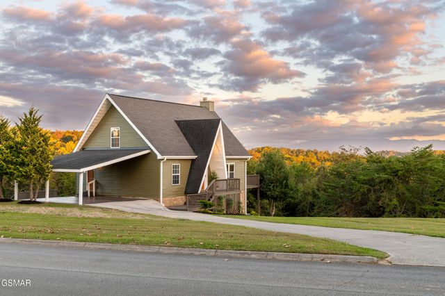 836 River Cliff Drive, Kodak, TN 37764